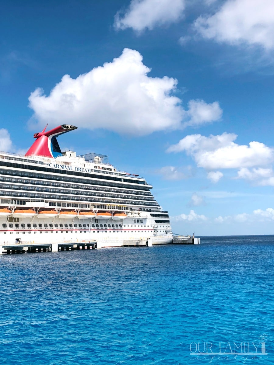 Why a Cruise Should be on Your Travel Bucket List