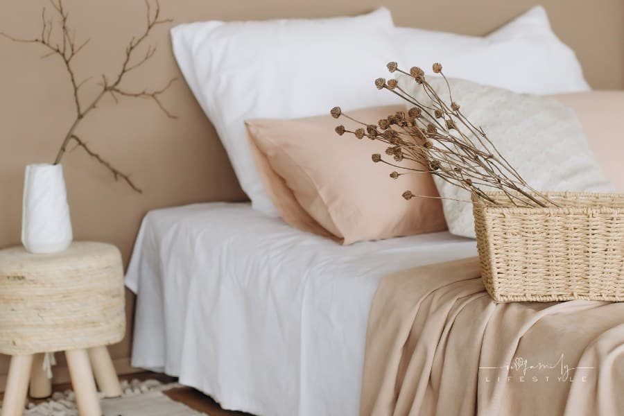 interior bedroom bed relax comfortable home decor