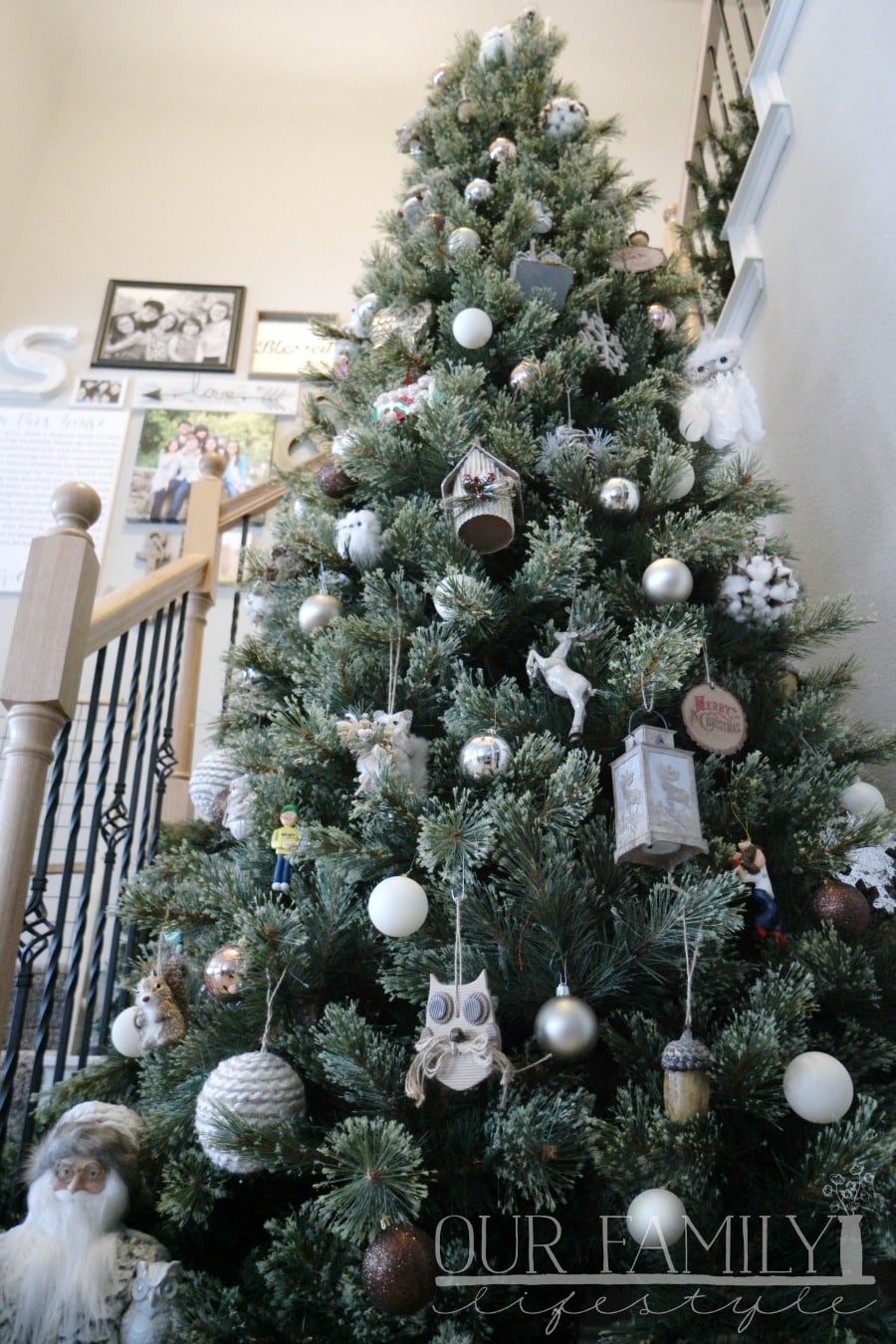 Christmas tree decorating tips