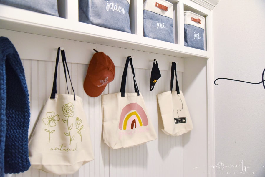 Create a Welcoming Modern Mud Room with Cricut