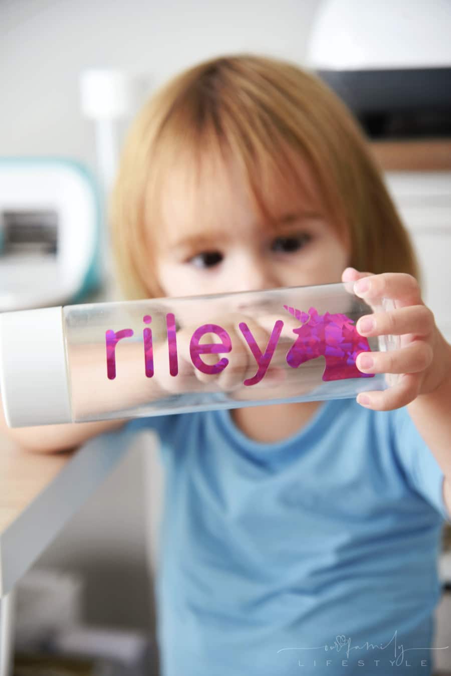 Cricut permanent vinyl to personalize sensory calming bottle