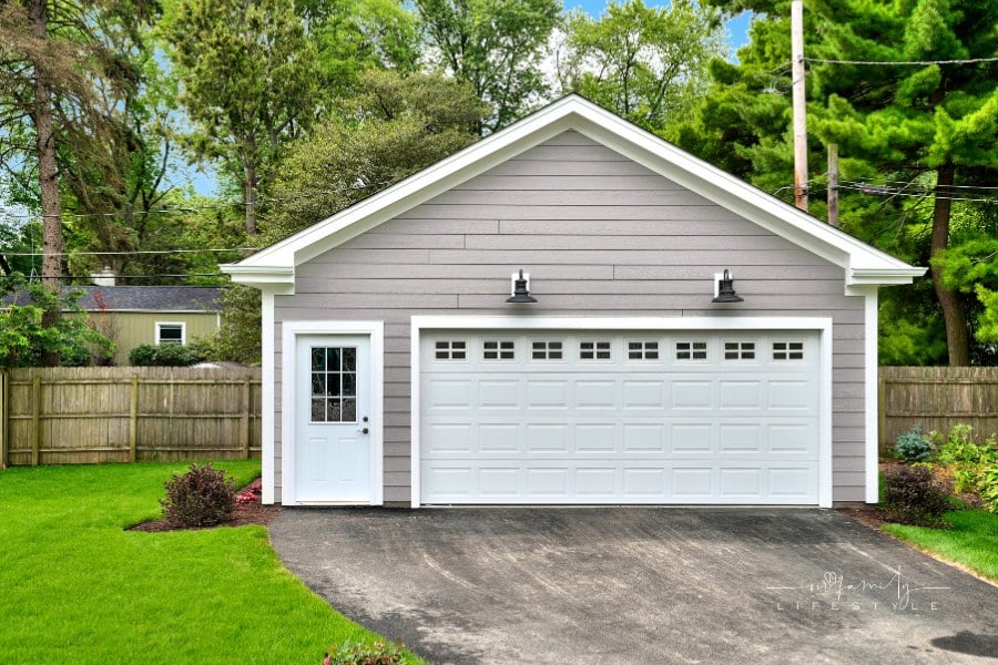 Rear detached garage with driveway