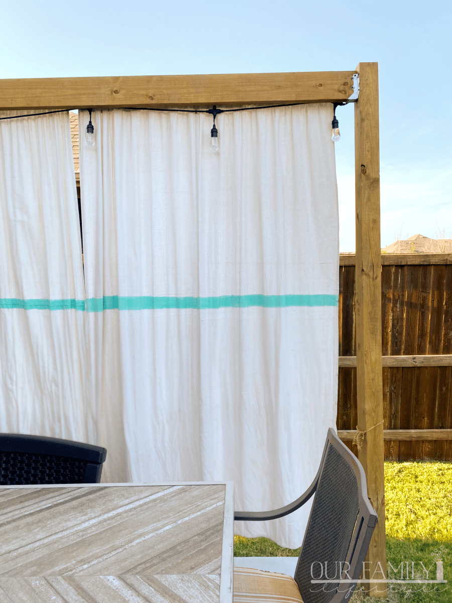 DIY Outdoor Privacy Drop Cloth Screen
