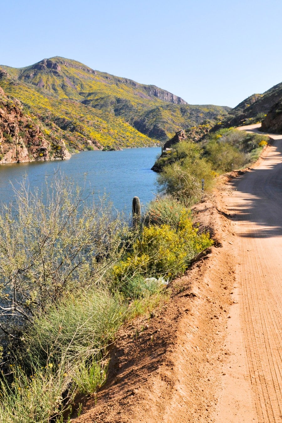 Dirt road along the Salado River, Apaache Trail in Phoenix, Arizona