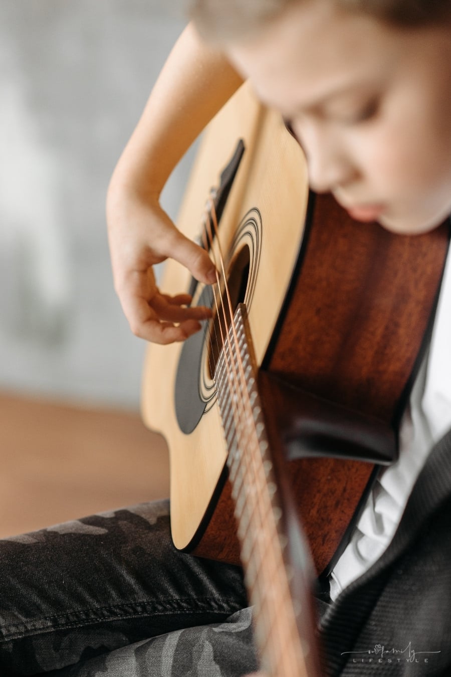How Can Your Child Benefit From Learning to Play a Musical Instrument