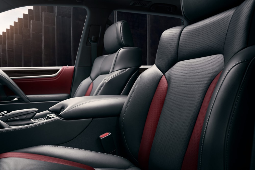 Lexus LX 570 Front Seats