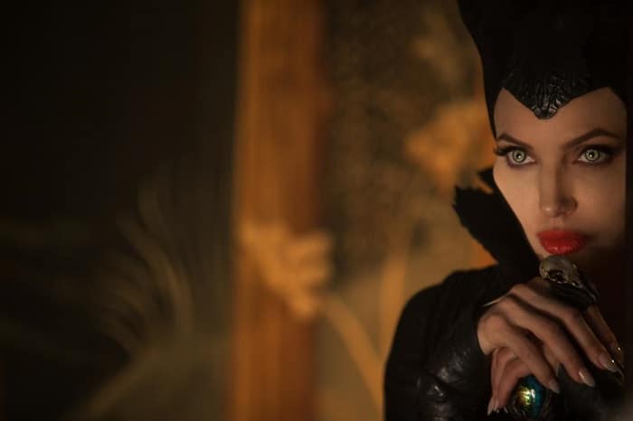 Maleficent painted contacts