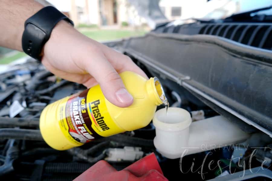 Prestone® DOT 3 High Temperature Synthetic Brake Fluid