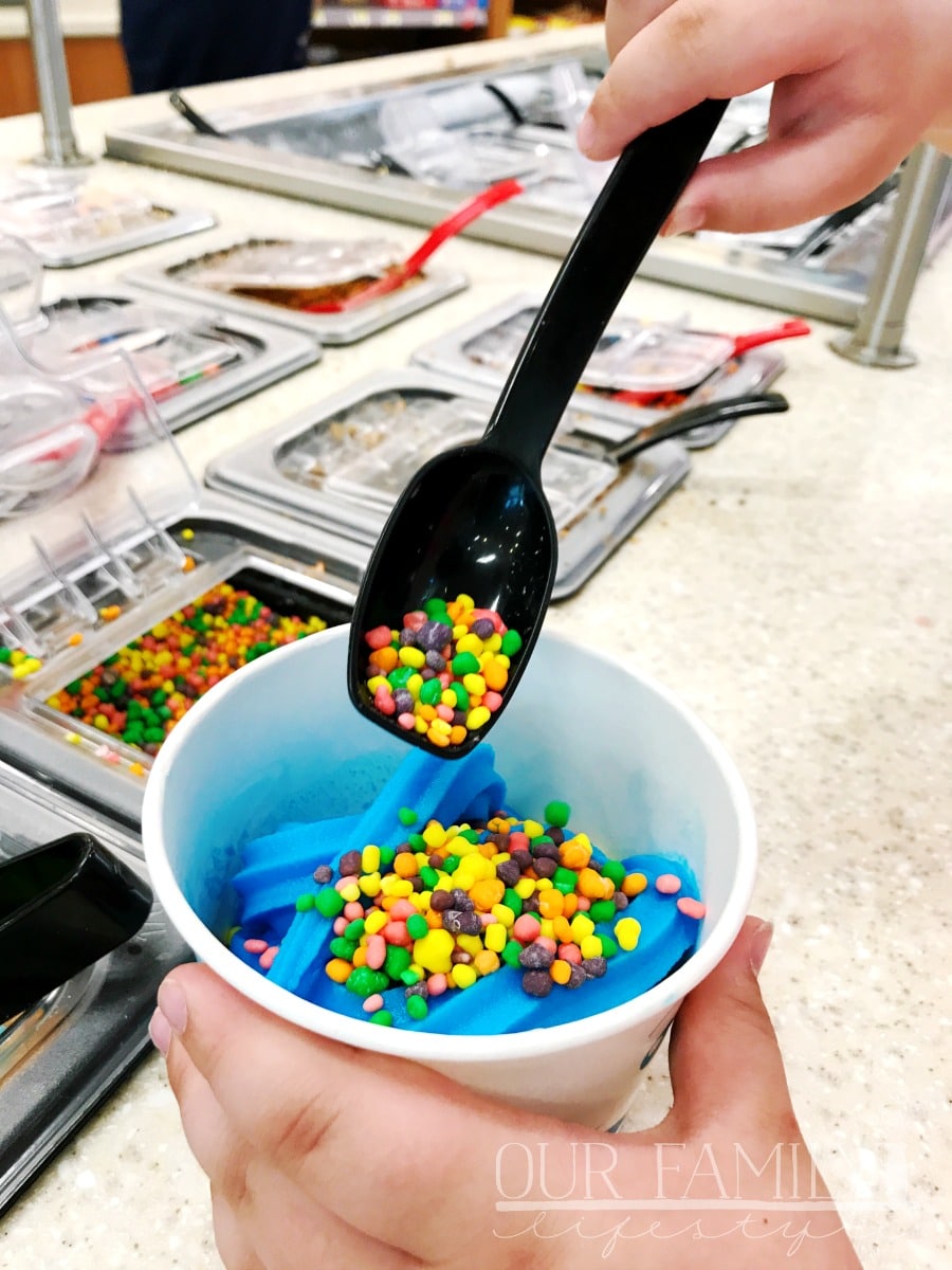 RaceTrac Swirl World candy toppings