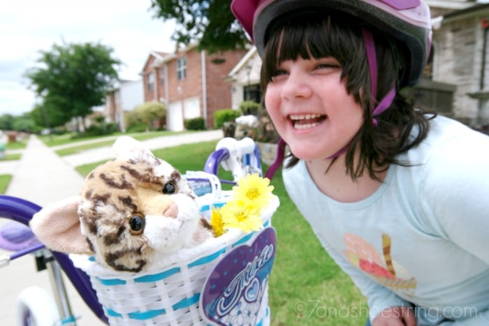 Schwinn SmartStart bicycle with basket