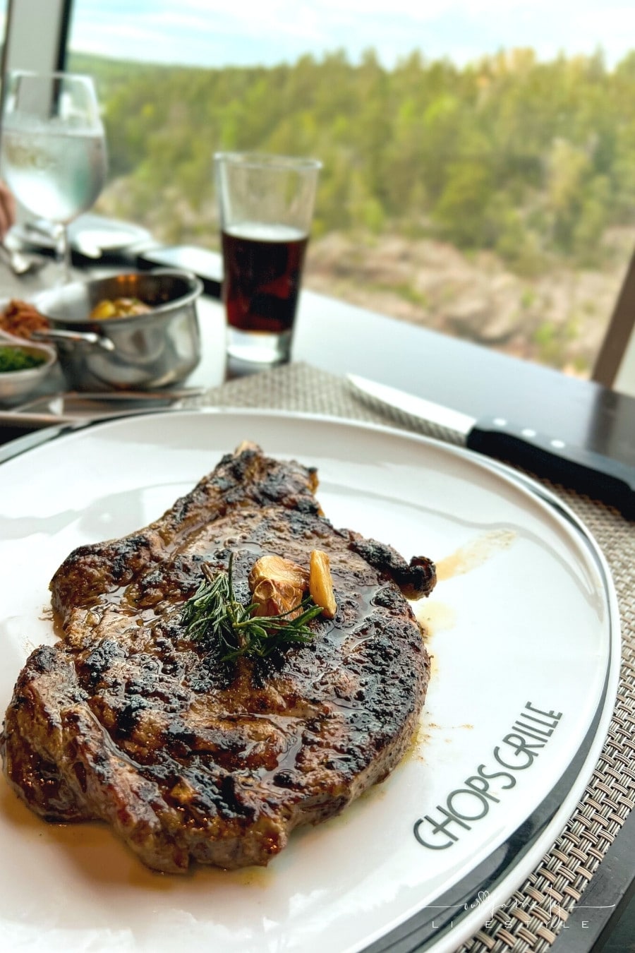 What is specialty dining on a cruise?