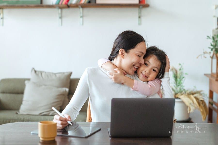 3 Tips to Start a New Career as a Parent (& Actually Love It)
