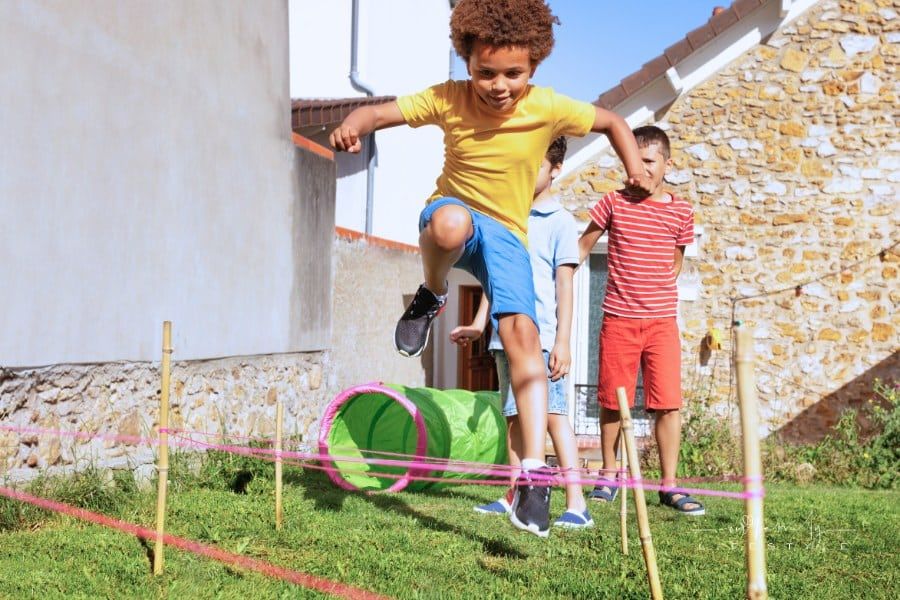 15 Backyard Field Day Games for Kids, Teens, and Adults