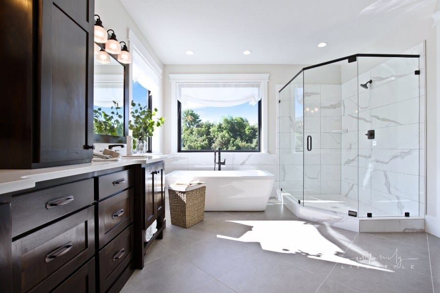 The Ultimate Bathroom Remodel Checklist: Ensuring a Smooth Project