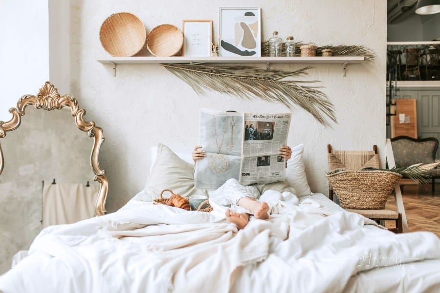What Are the Best Mattresses in Australia for Combination Sleepers: Top Picks for 2025