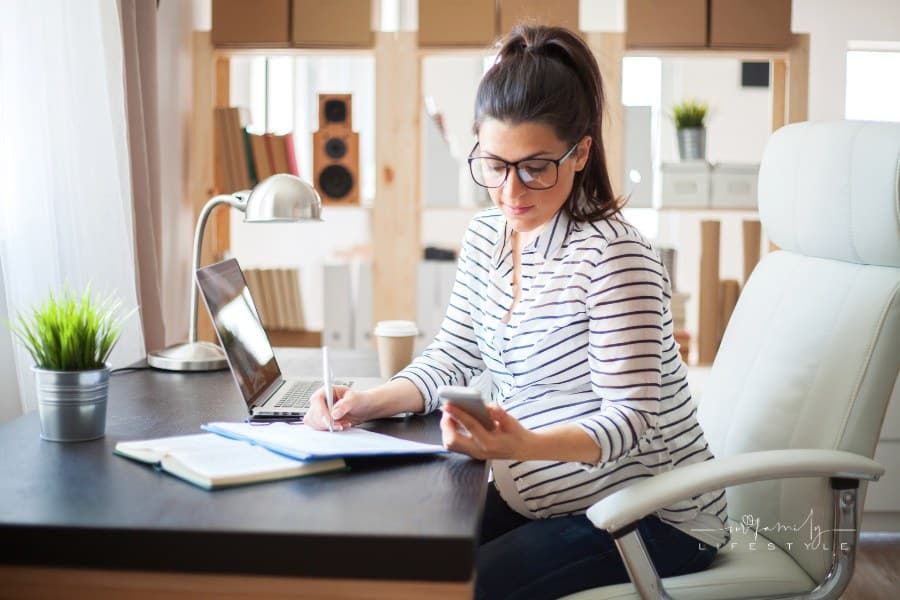 Embracing Change: Career Decisions During Pregnancy