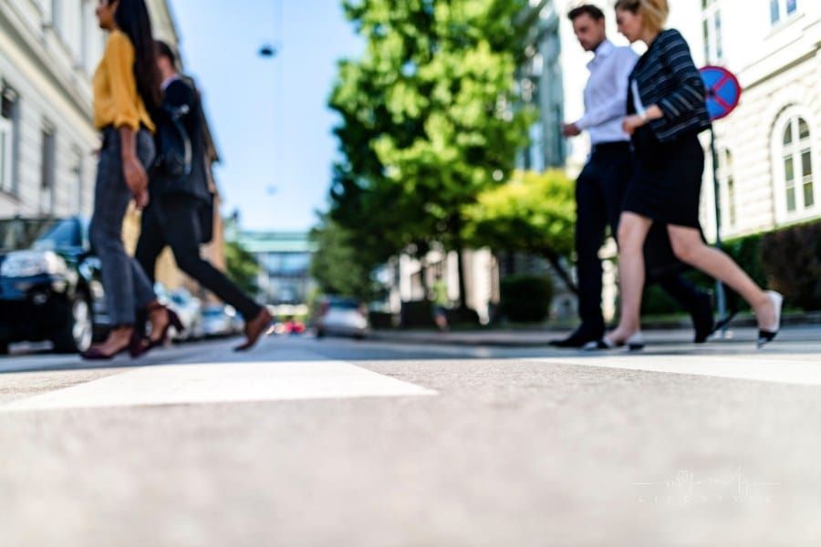 5 Potentially Dangerous Situations for Pedestrians and How to Stay Safe