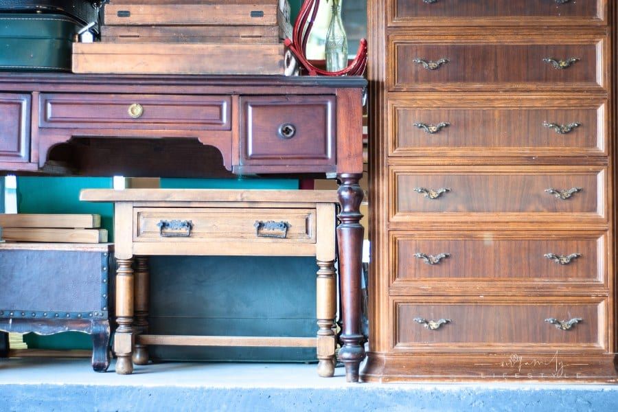 Why You Should Donate Your Old Furniture Instead of Throwing it Away