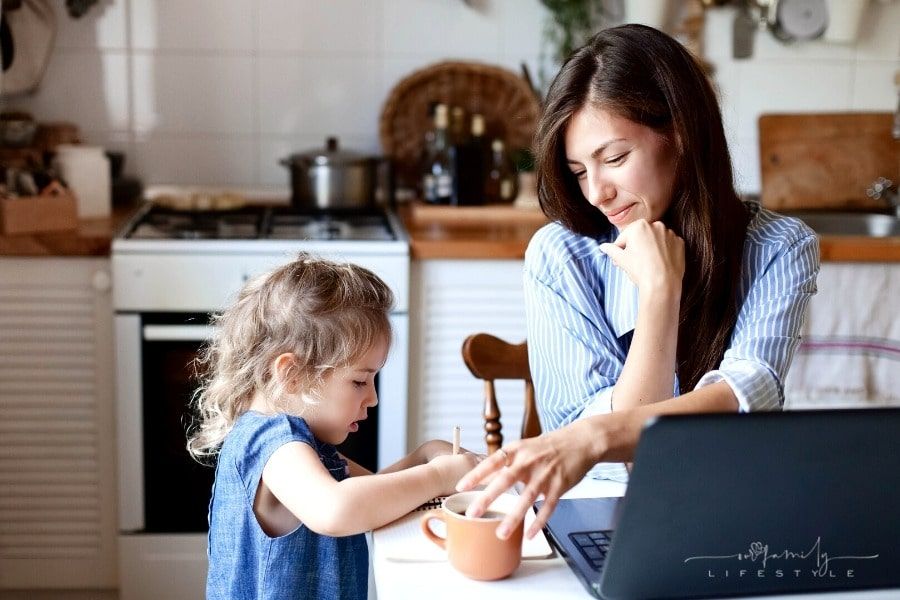 Step By Step Guide To Finding A New Job For Stay-At-Home Moms