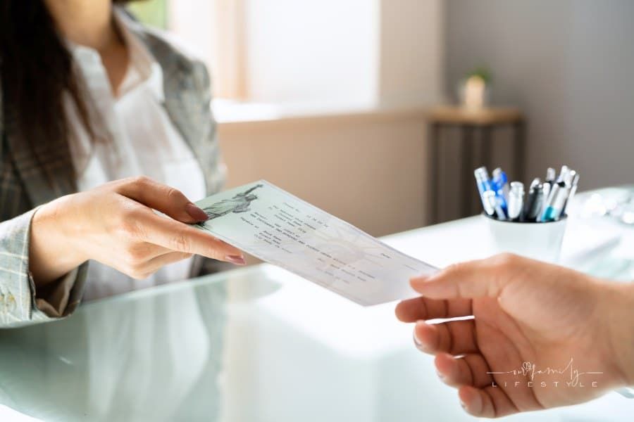 How to Handle Payroll When Expanding to Multiple States?
