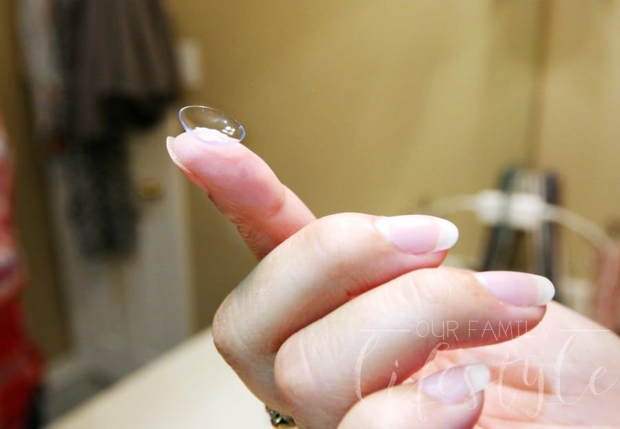 How To Put On and Take Off Contact Lenses