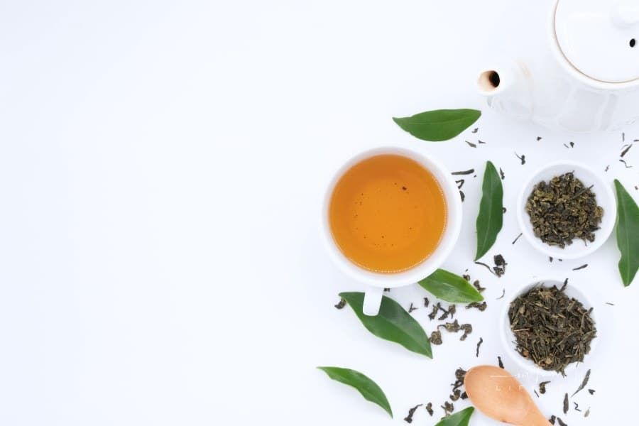 How to Keep the Loose Leaf You Buy in Bulk Fresh?