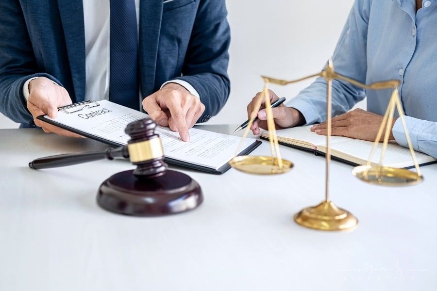 The Ultimate Guide to Choosing the Perfect Lawyer