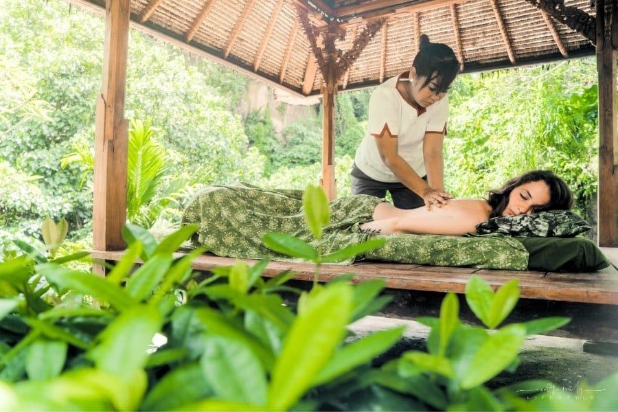 How Massage Therapy Can Enhance Your Family Trip Experience