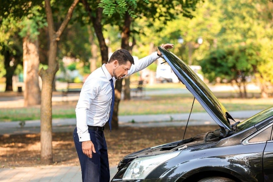 Common Mistakes to Avoid When Buying Damaged Cars