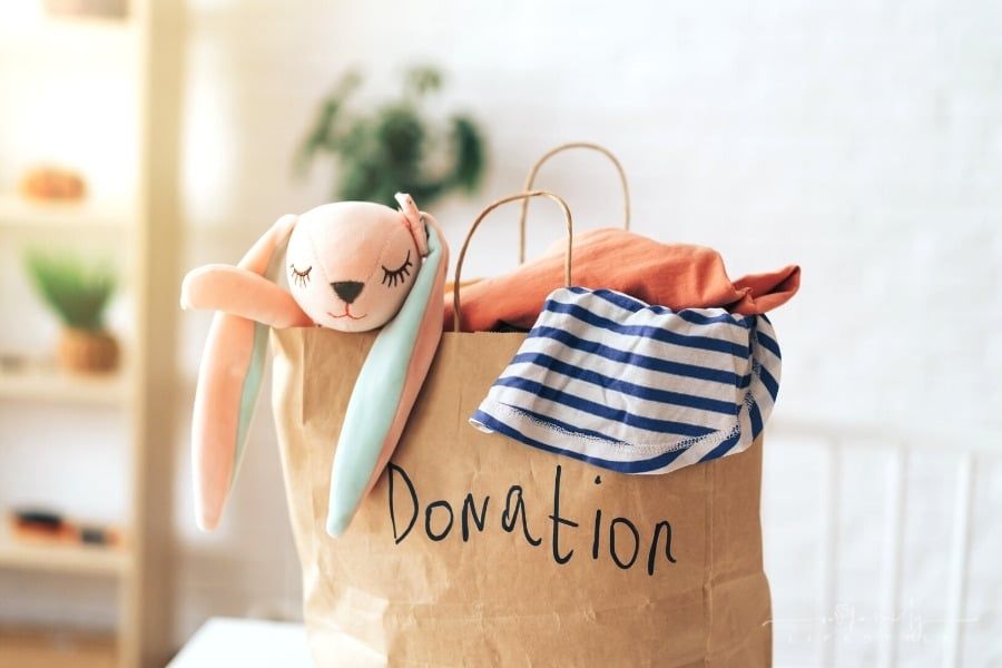 Moving Home? Here Are Some Ways to Get Rid of Your Old Junk