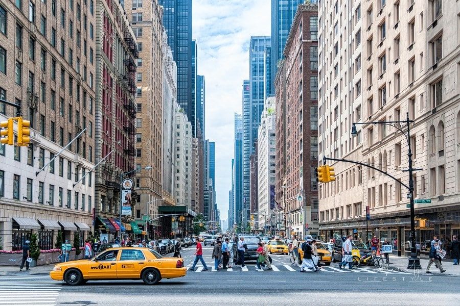How New York’s ‘Move Over’ Law Protects Your Family