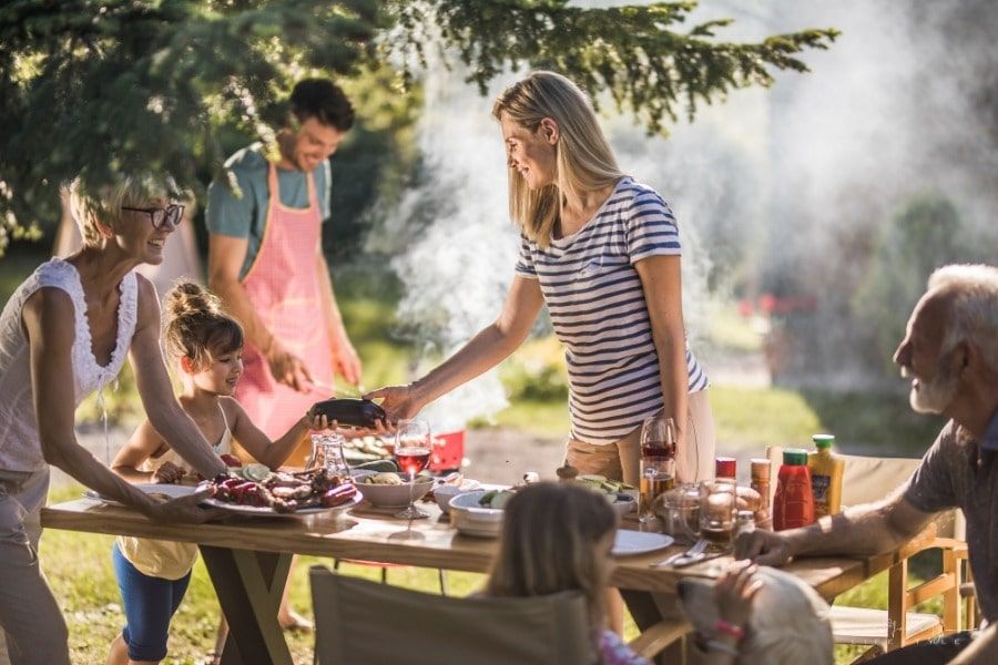 Organize A Family Gathering With These Creative Tips And Tricks