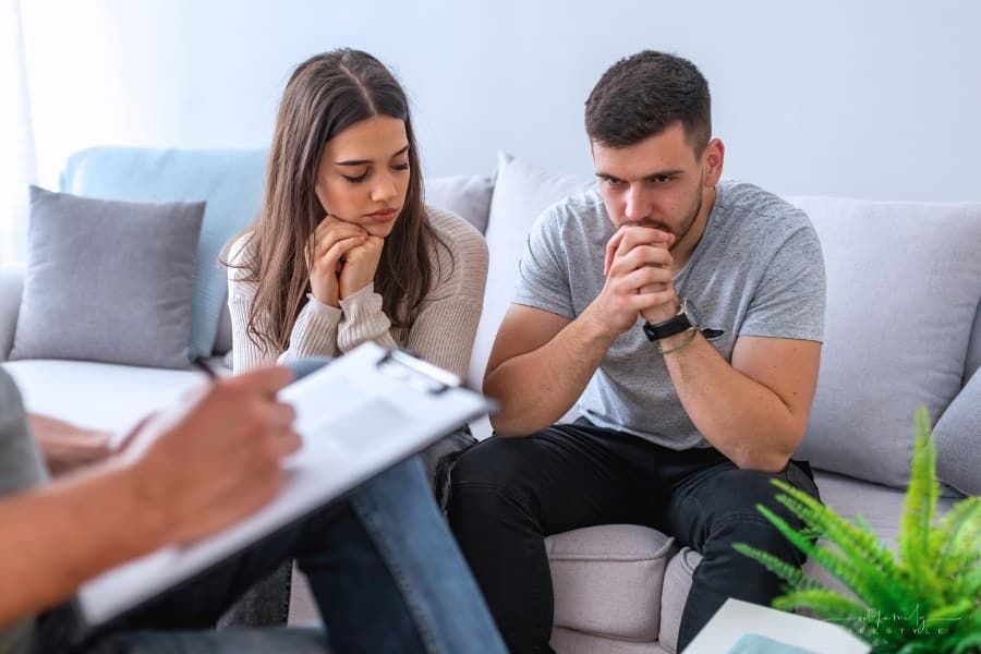 Understanding the Role of Relationship Psychologists in Strengthening Connections