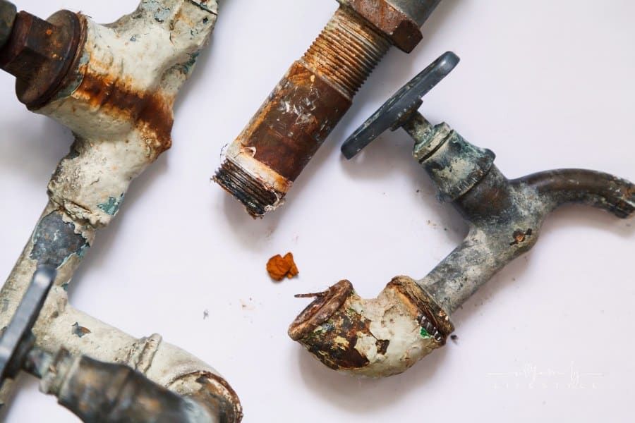 How To Solve Plumbing Issues In Old Houses