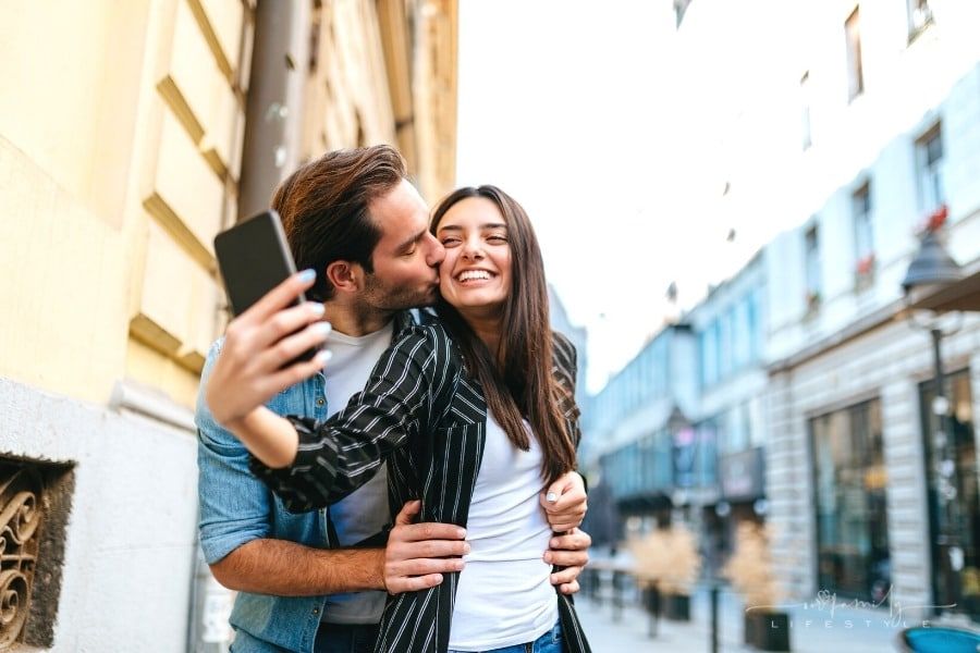 5 Special Ways To Celebrate A 10th Wedding Anniversary