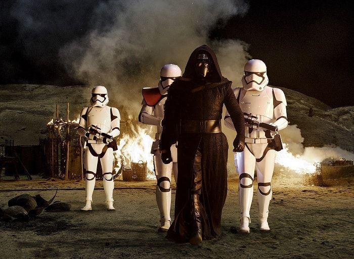 Star Wars: The Force Awakens From a Mom's Perspective