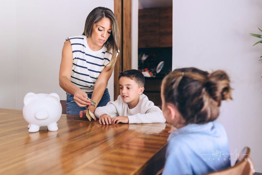 4 Tips for Managing Your Bills after Starting a New Family