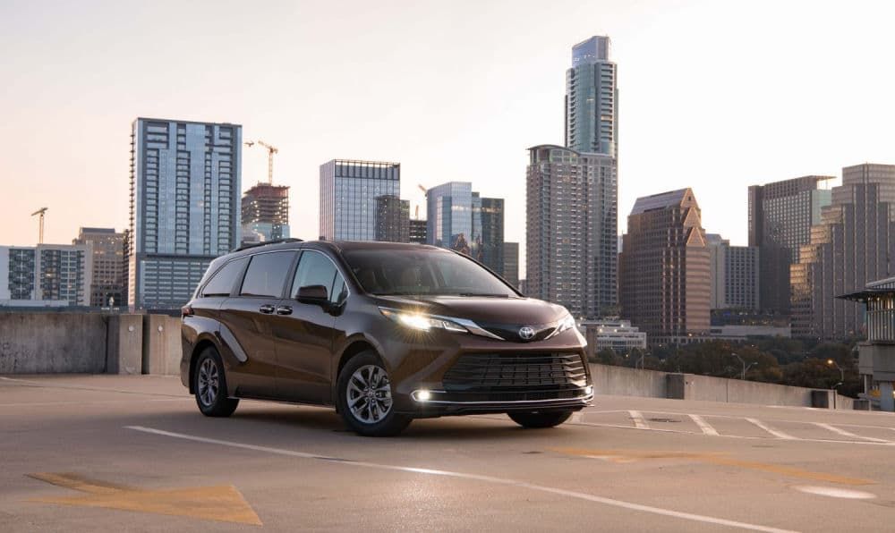 New Benchmark in Family Transportation: Get to Know the 2023 Toyota Sienna Platinum