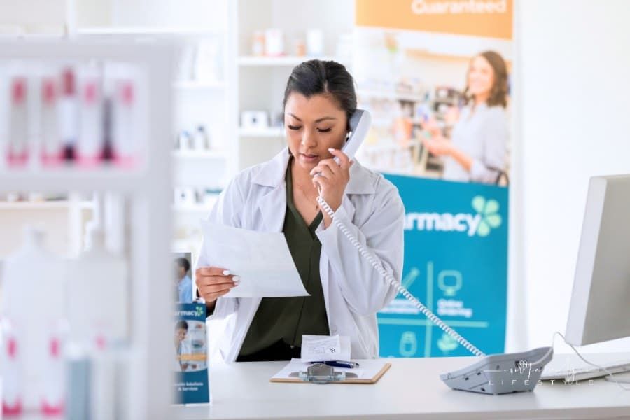 Understanding the Duties of a Prior Authorization Pharmacist and How They Benefit Your Practice