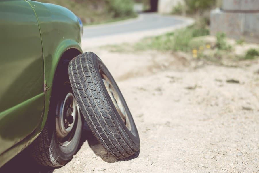 Unexpected Situations That Can Happen On A Road Trip And How To Resolve Them
