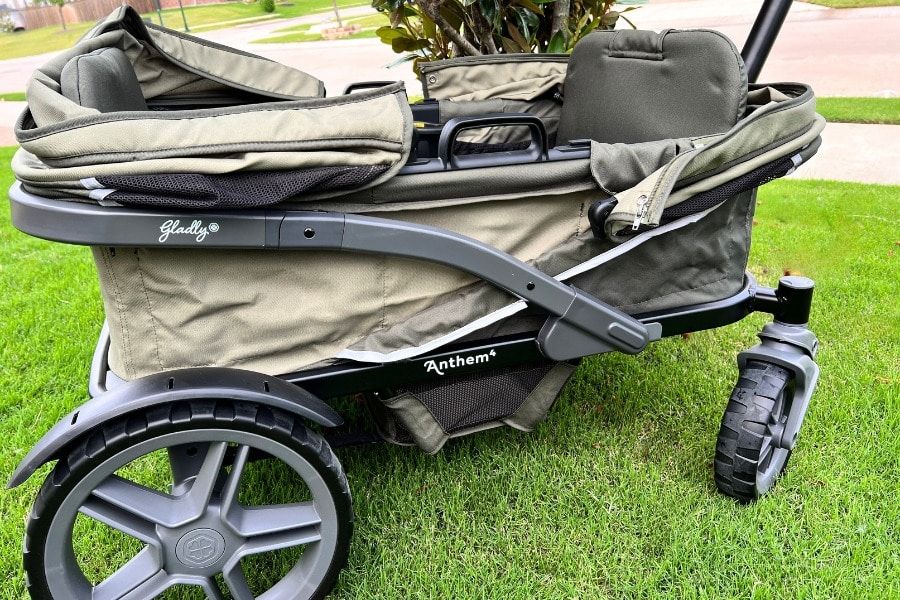 The Stroller Wagon: Why It's Taking Over the Parenting World!