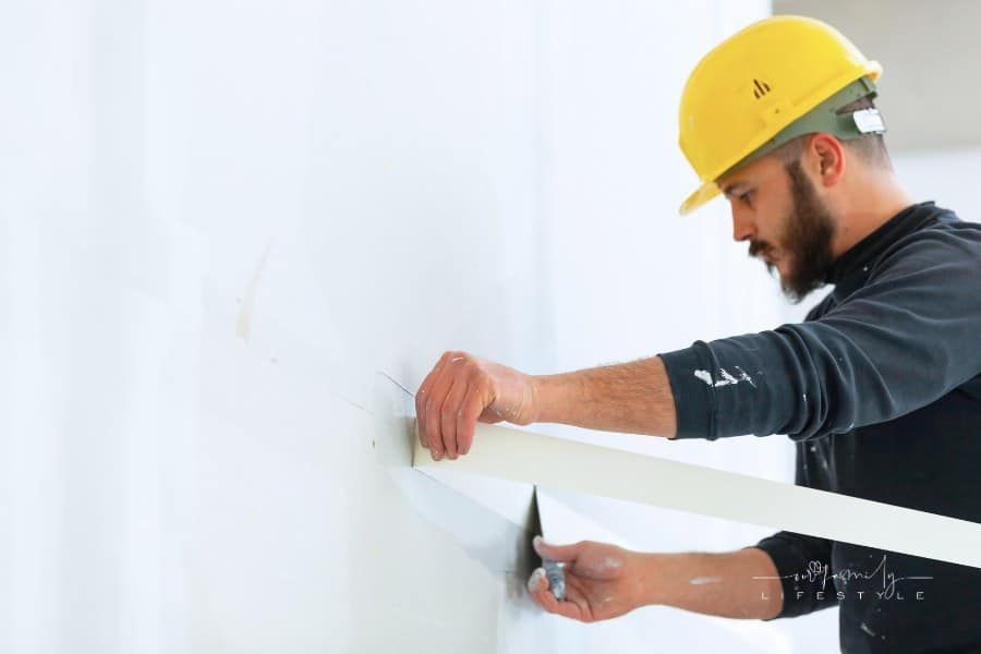 The Ultimate Home Repair Checklist: When to Call a Handyman vs. a Painter