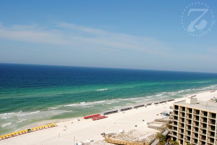 Destin white sand beach