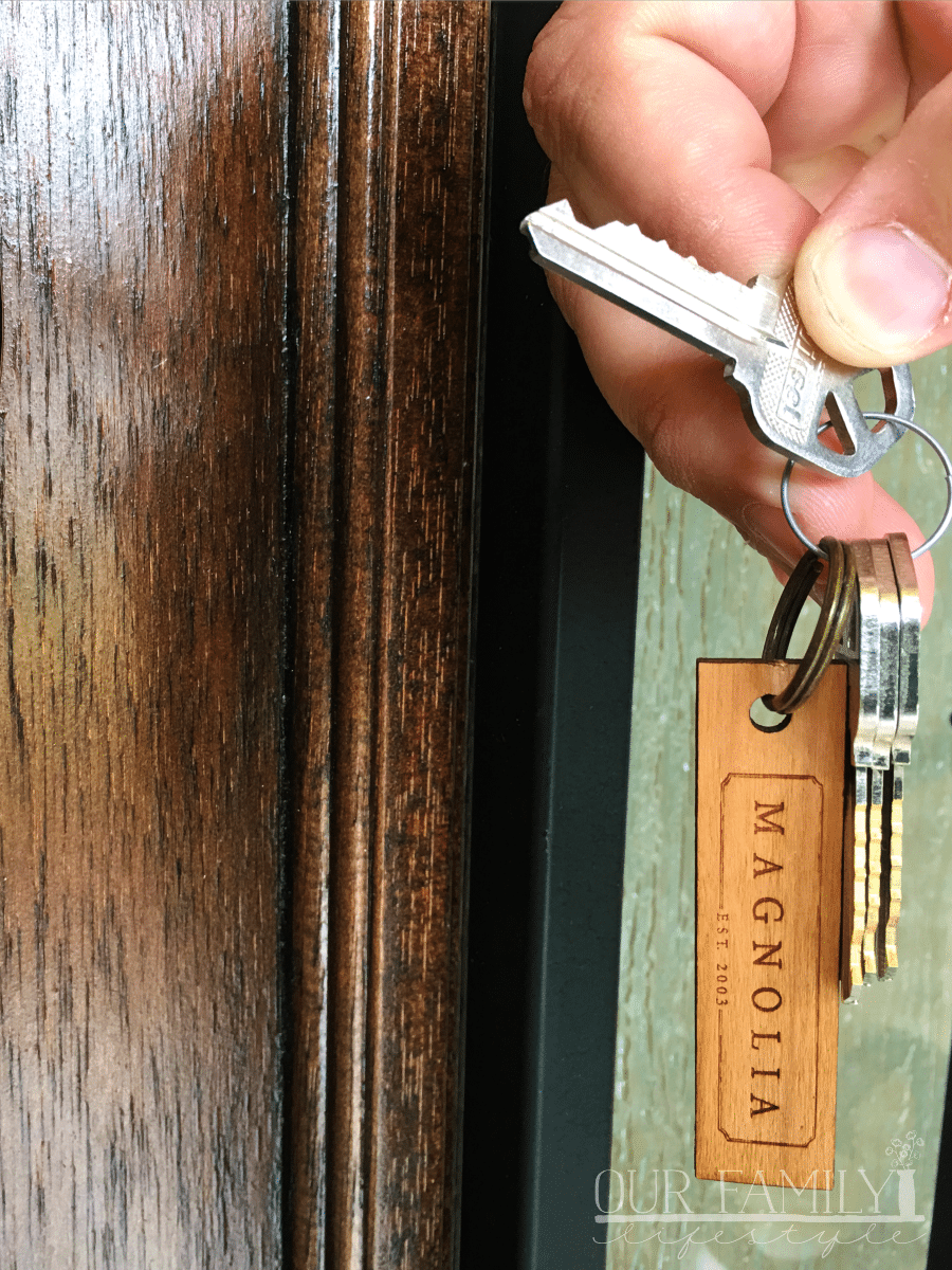 keys to new Magnolia home