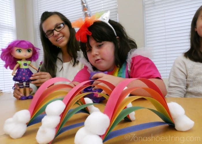 Little Charmers rainbow fields