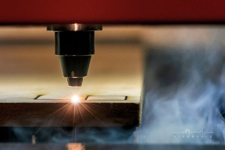 engraving and laser cutting