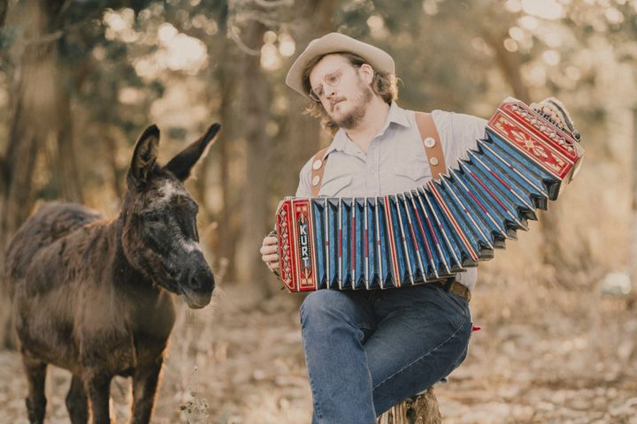 Willi Carlisle Flies Forth on Winged Victory