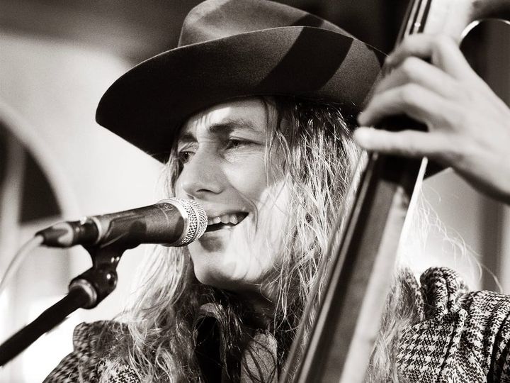 INTERVIEW: Melissa Carper Crafts a Home For Us All