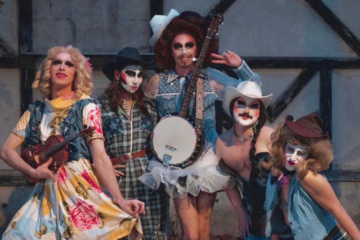 INTERVIEW: The Ratskin Family Band Celebrate Drag Everywhere You Look