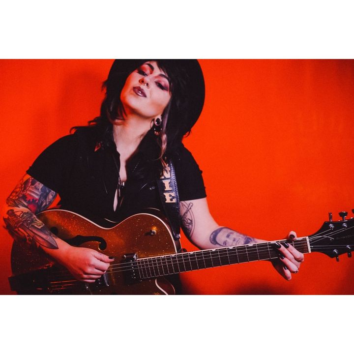 Bonnie Ramone Brings the Lesbian Bar Drama on "Evaline"